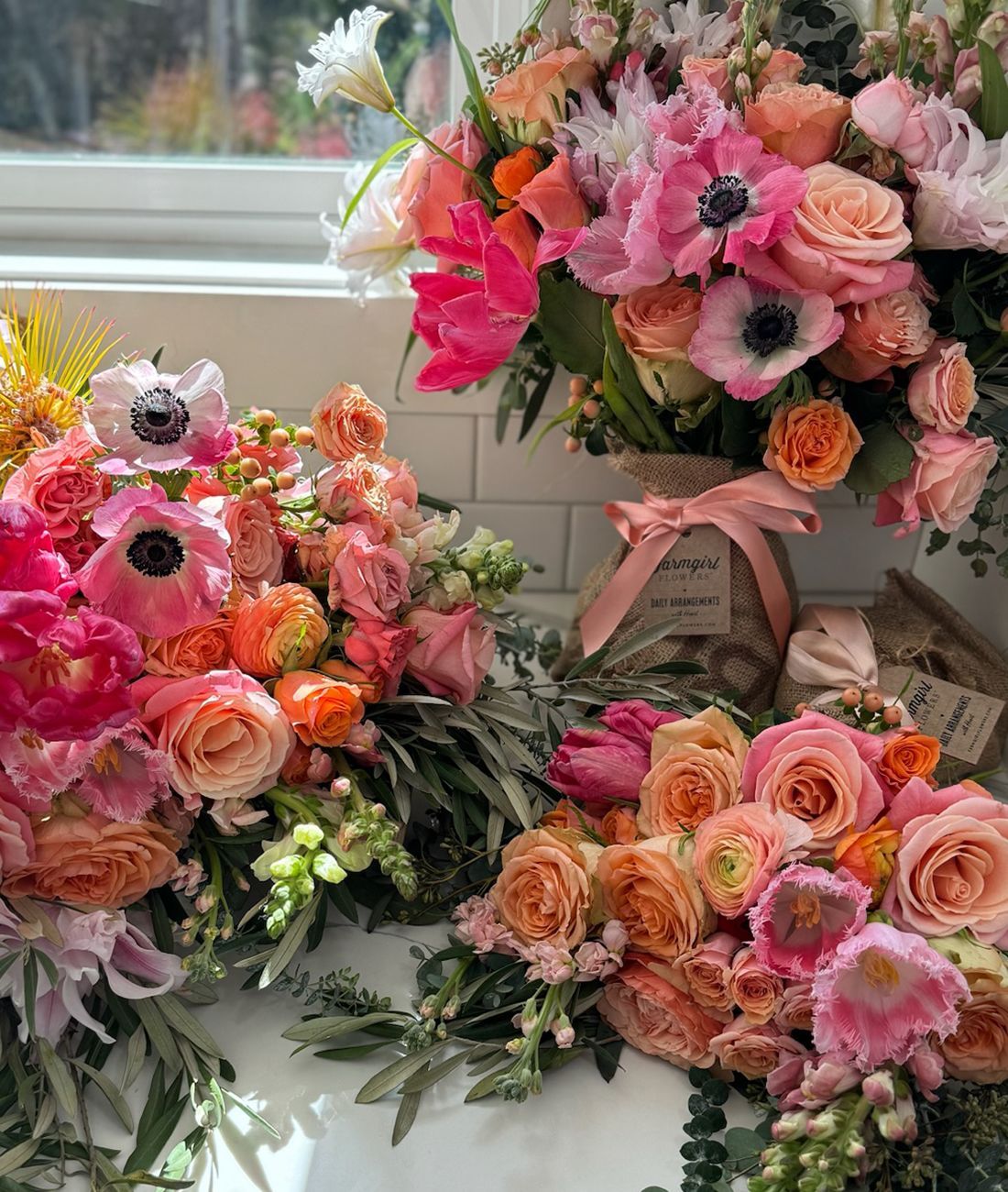 The Perks of Choosing An Online Flower Delivery Service thumbnail