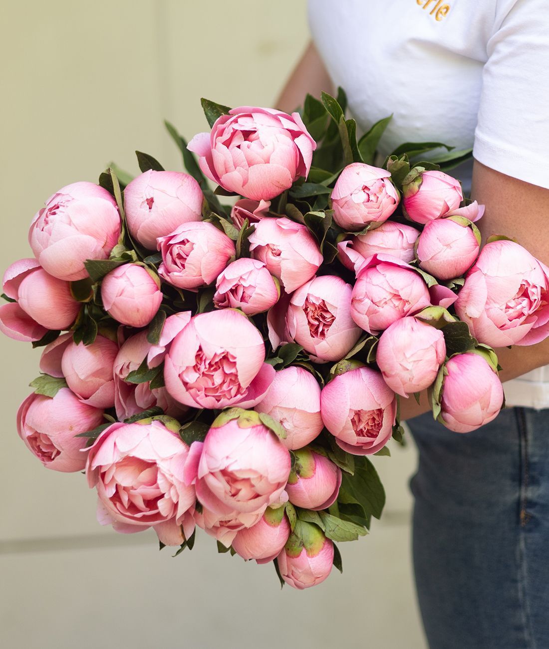 How To Take Care Of Your Favorite Flowers, Peonies! thumbnail